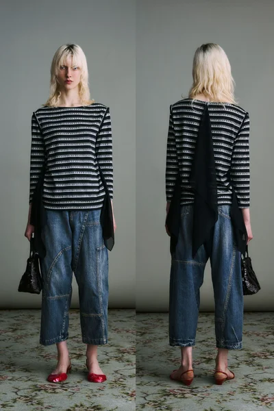Look 16